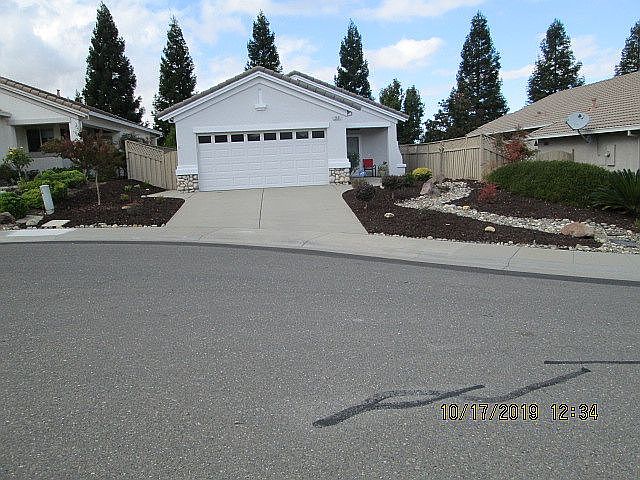 1st image of 240 Geary Ct