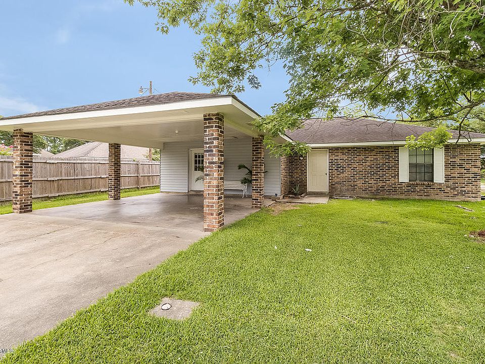 1st image of 2421 Herbert Dr