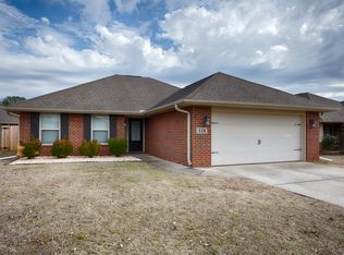 318 Dovington Dr, Huntsville, AL 35806
