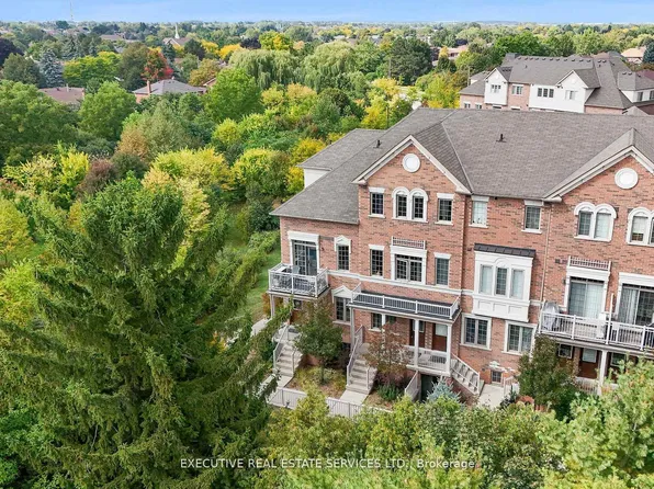 180 Howden Blvd #79, Brampton, ON L6S 0E6