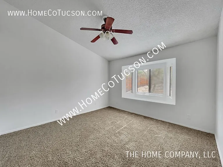3873 S Havenhurst Dr — Photo 19