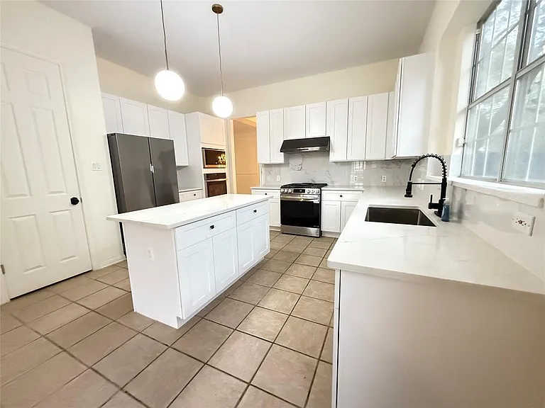 15220 Calaveras Dr — Photo 7