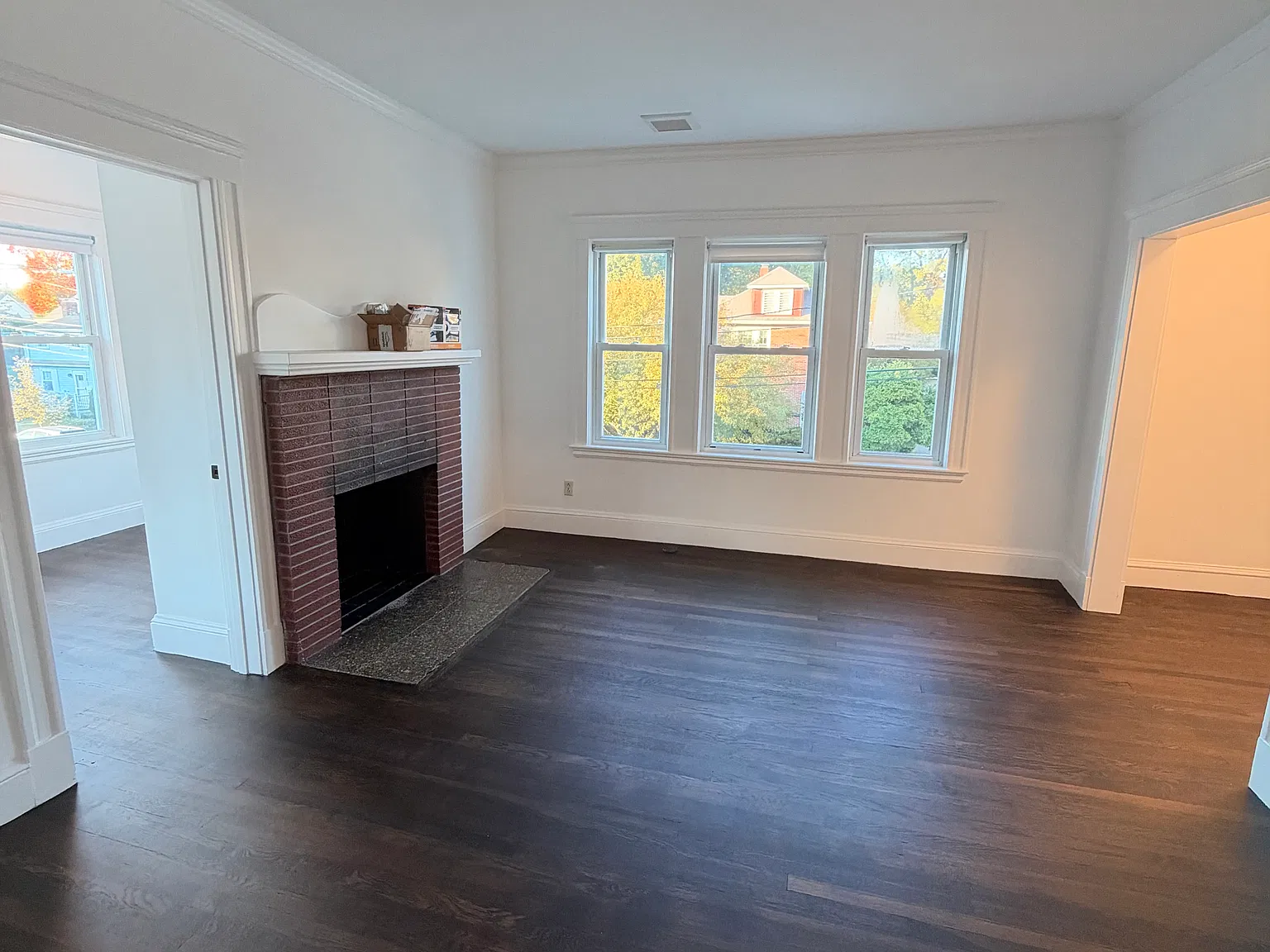 3 bed, 1200 sqft, $3,800 — Photo 4