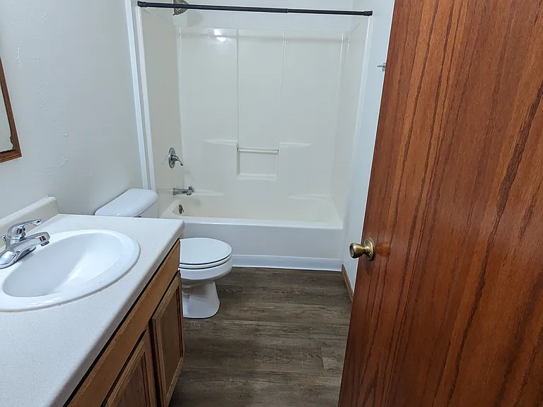 2949 Popplewood Ct — Photo 12