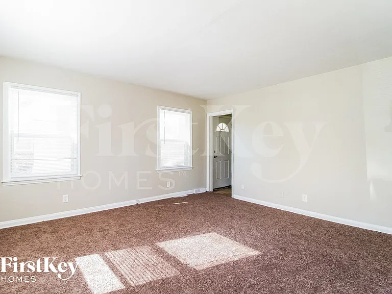 12 Gambier Cir — Photo 4