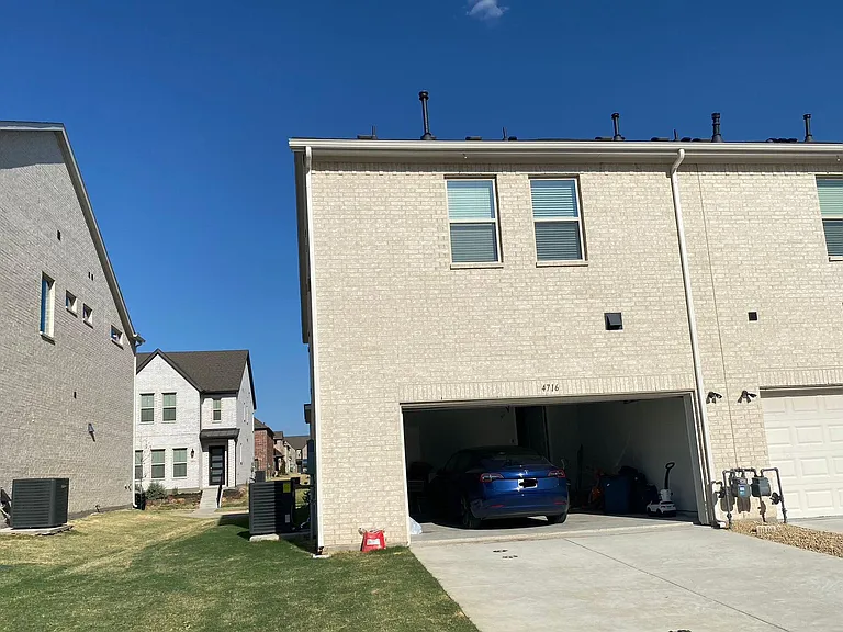 4716 Corriente Vista Ln — Photo 16
