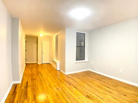 Rented by Bohemia Realty Group | media 9