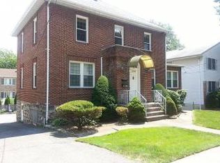 1020 Jassamine Way, Fort Lee, NJ 07024