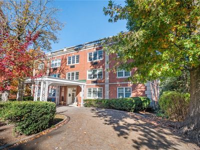 5025 5th Ave APT 1C, Pittsburgh, PA, 15232