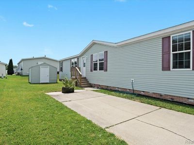 11102 Wood Run Cir, South Lyon, MI, 48178