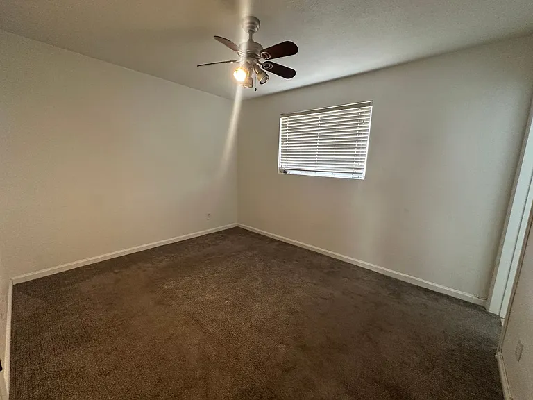 6725 E Sheridan St — Photo 19