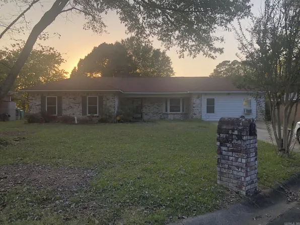4 E Orchard Cv, Mabelvale, AR 72103