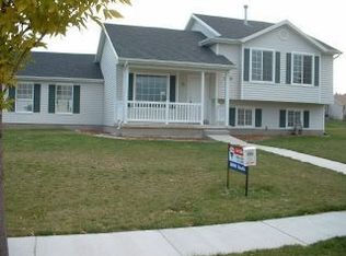 3288 E Sparrowhawk Cir, Eagle Mountain, UT 84005