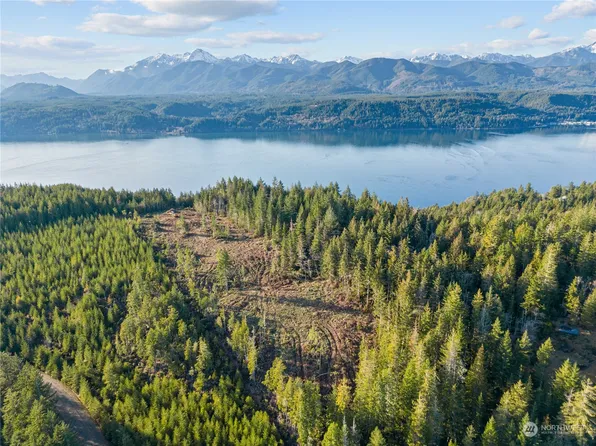 150 NE Capstan Rock Road, Tahuya, WA 98588