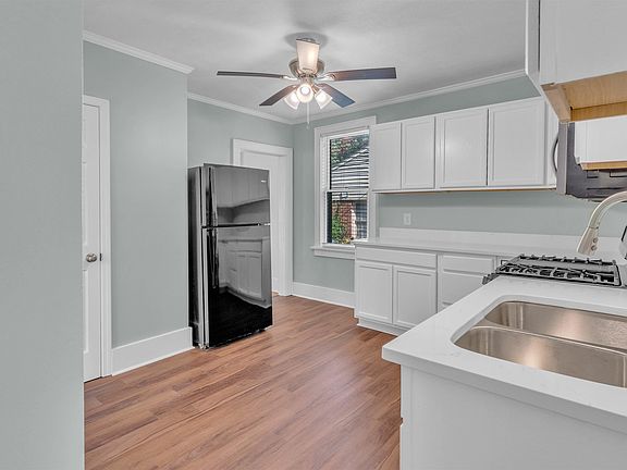 5th image of 524 Haynes St