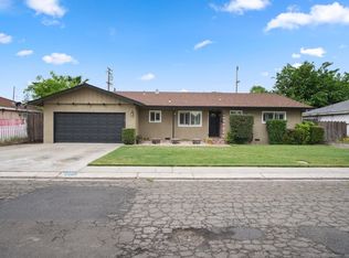 1445 Gary Ln, Modesto, CA 95355