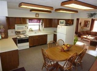 1754 N Jargo Rd, Deerfield, WI 53531