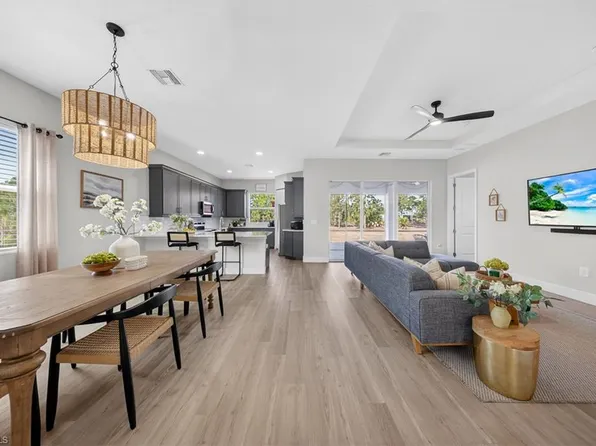 3787 Everglades BLVD N, NAPLES, FL 34120