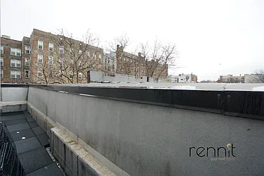 Rented by Rennit Inc.