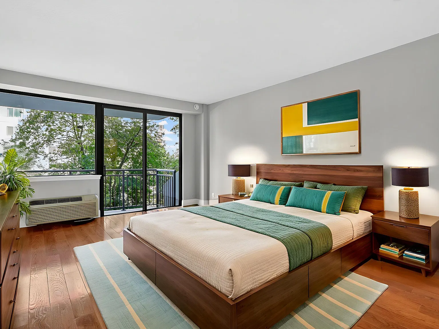 2 bed, 1200 sqft, $3,850 — Photo 4