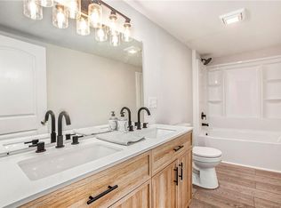 14 Middle St, Canton, GA 30114