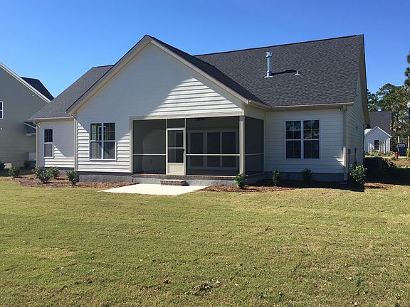 5th image of 225 Royal Fern Drive