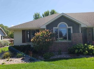 W5923 Peaceful Ln, APPLETON, WI 54915