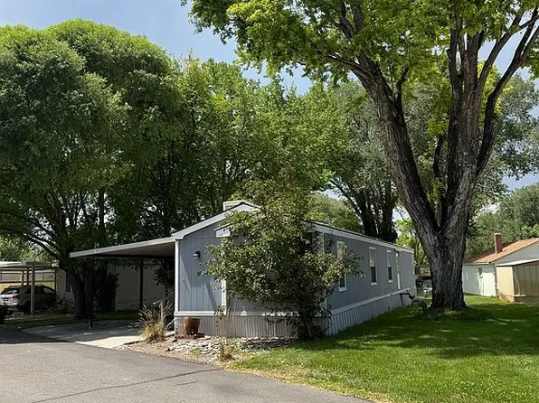383 S Hillcrest Dr Trailer 57, Montrose, CO 81401