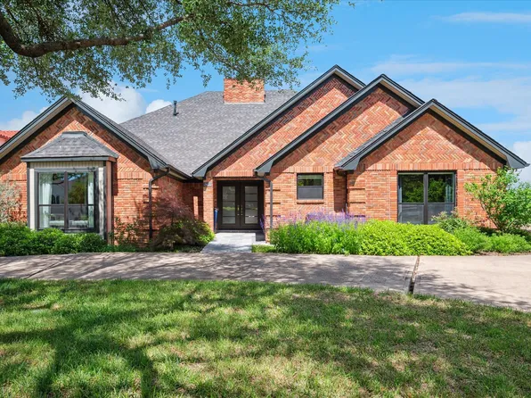 2636 Brookside Dr, Irving, TX 75063