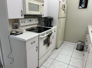 2010 Exeter A #2010-A, Boca Raton, FL 33434