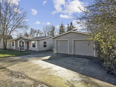 230 E Market St, Carlton, OR, 97111