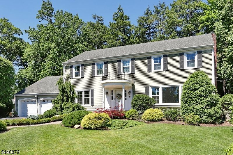 1st image of 543 Hague Ct