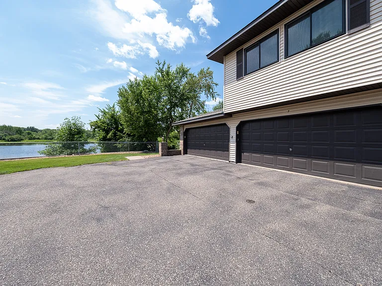 5445 Orleans Ln N #7 — Photo 19