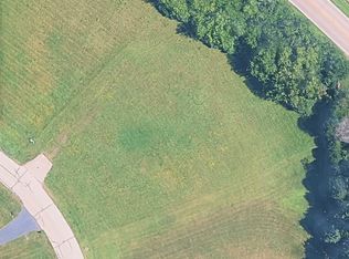 10500 Bull Valley Dr, Woodstock, IL