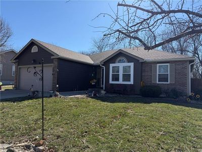 617 Oakwood St, Harrisonville, MO, 64701