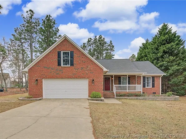 30 Dove Trl, Sanford, NC 27332