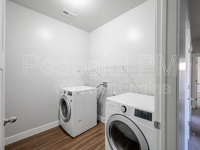 4336 W 1850 N #L302 — Photo 10