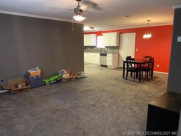 5th image of 114 NW 3rd St