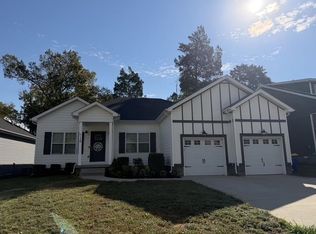 719 Red Maple St, Bowling Green, KY 42101