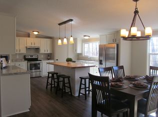 410 Green Meadow Ln, Roxboro, NC 27574