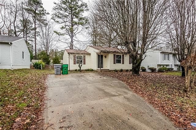 1st image of 7701 Mallen Dr