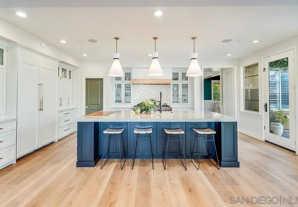 1st image of 11577 Carowind Ln