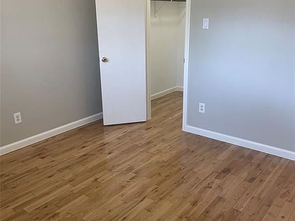 4th image of 13826 Naomi Hollow Ln