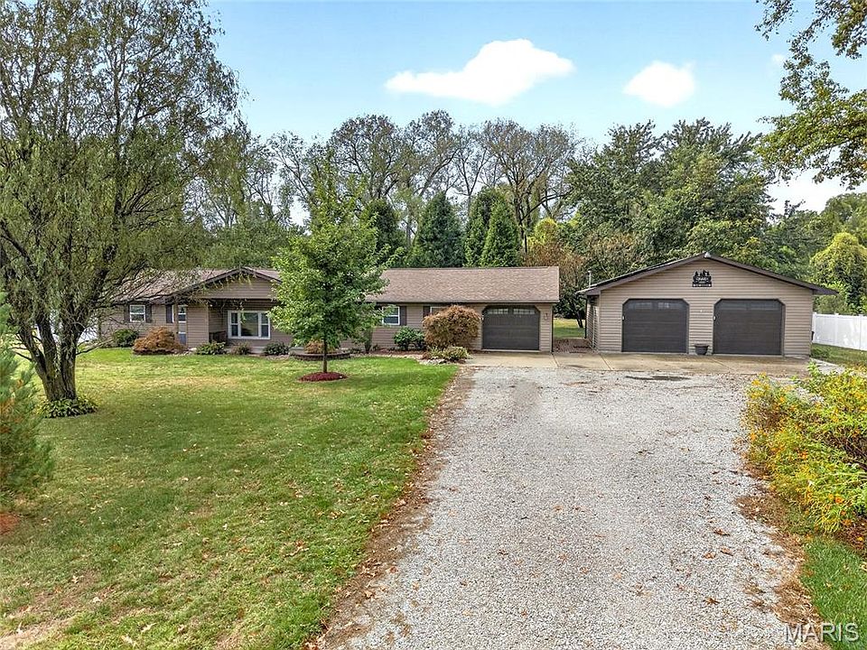 1st image of 1446 Saint Thomas Rd