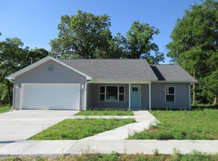 904 Center St, Sarcoxie, MO 64862
