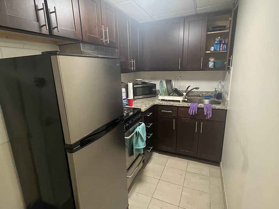 2nd image of 64 Boylston St #506