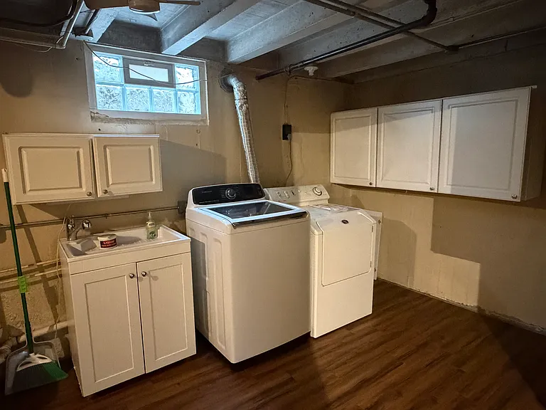 208 Pope St — Photo 18