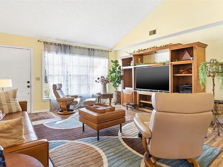5444 Villa Deste Ct — Photo 3