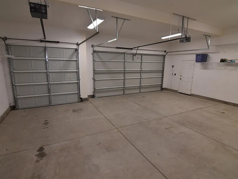 6141 Solstice Dr — Photo 29