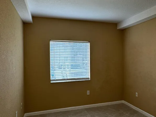 1103 Golden Lakes Boulevard #1011, West Palm Beach, FL 33411